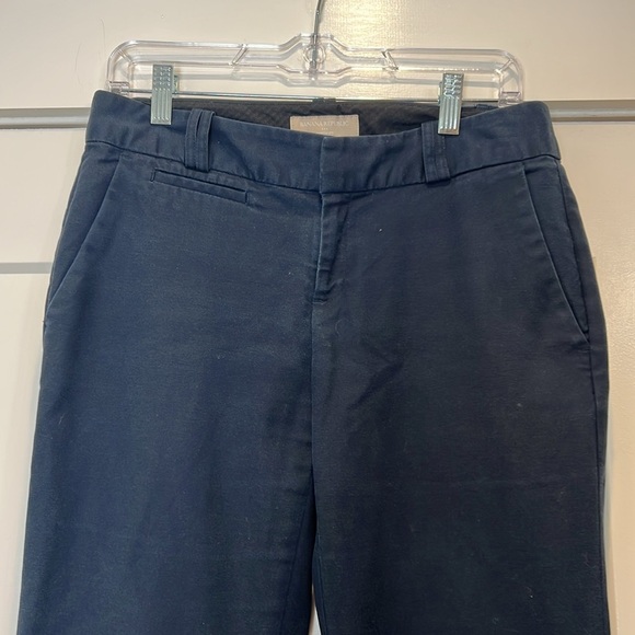 Banana Republic navy blue Martin fit Chinos Classic Style size 6S. - Picture 4 of 9